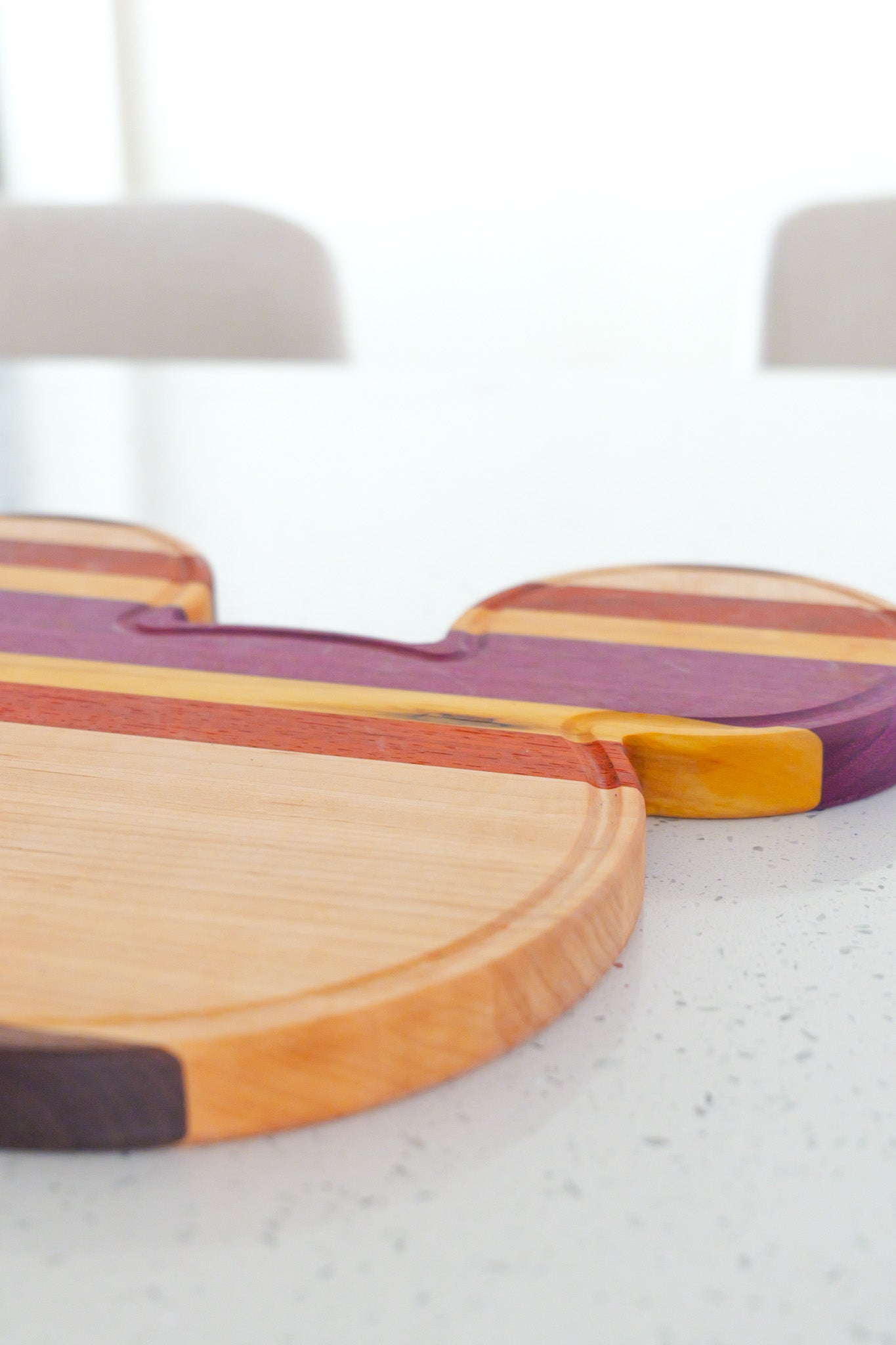 Exotic Mouse Shape Cutting Boards Pattern B