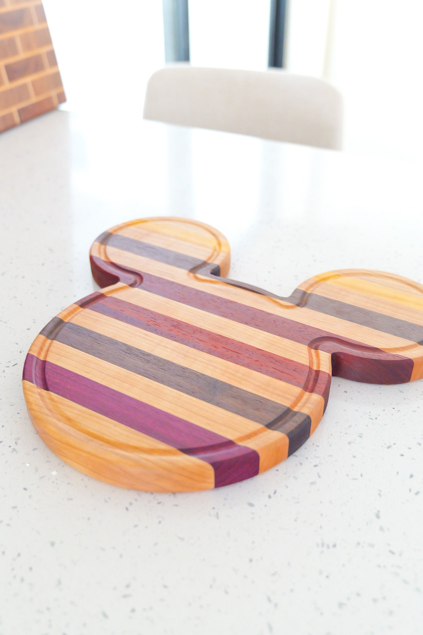 Exotic Mouse Shape Cutting Boards Pattern A