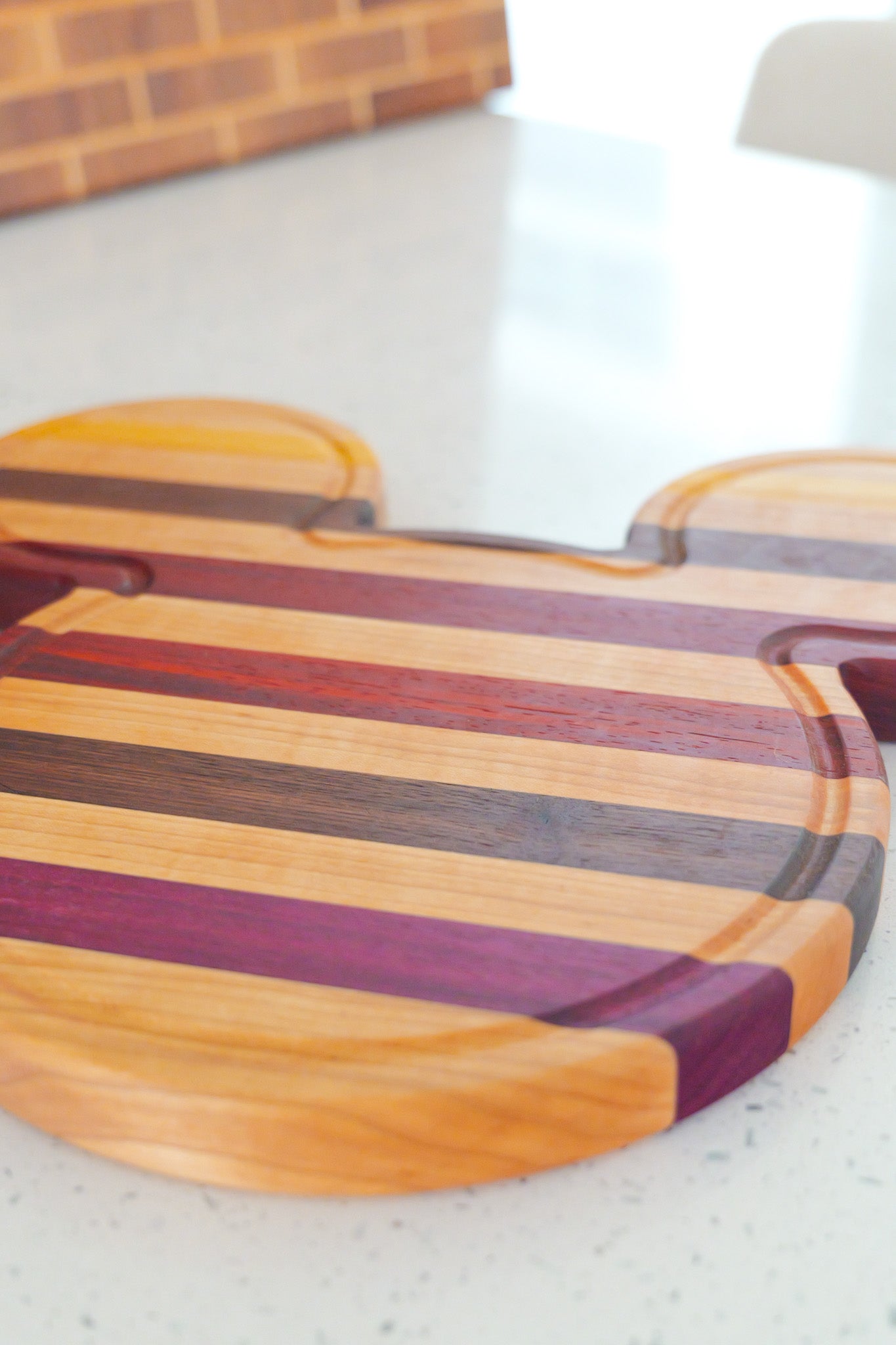 Exotic Mouse Shape Cutting Boards Pattern A